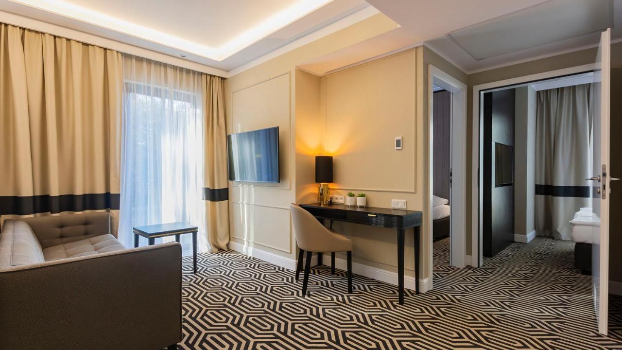 Vacationclub - Baltic Park Fort Apartament E.115 Świnoujście Екстериор снимка
