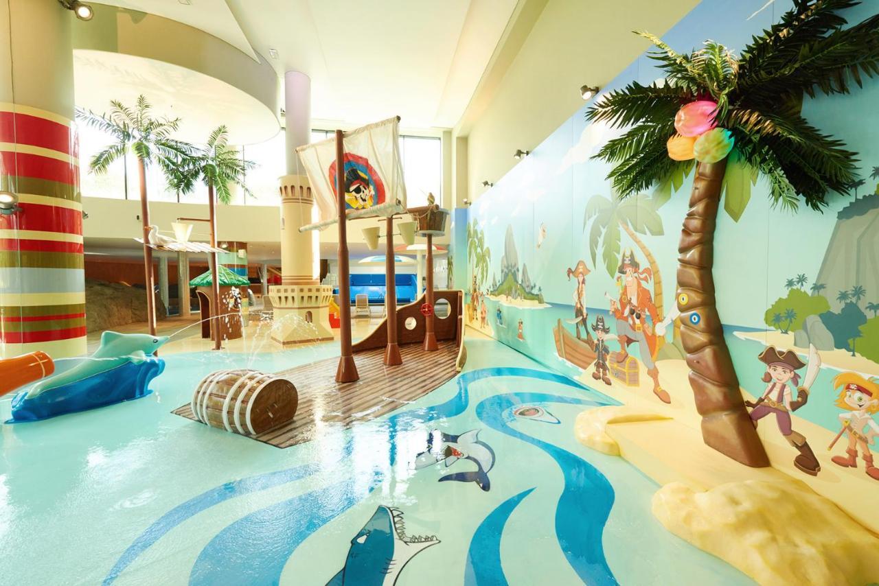Vacationclub - Baltic Park Fort Apartament E.115 Świnoujście Екстериор снимка